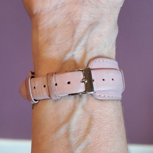 Guess Watch with Rhinestones! Leather band, has some wear. - Picture 6 of 7